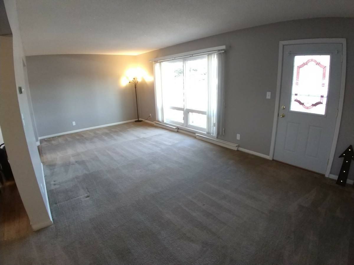 429 Kelly Cir #429 - Photo 5 of 17