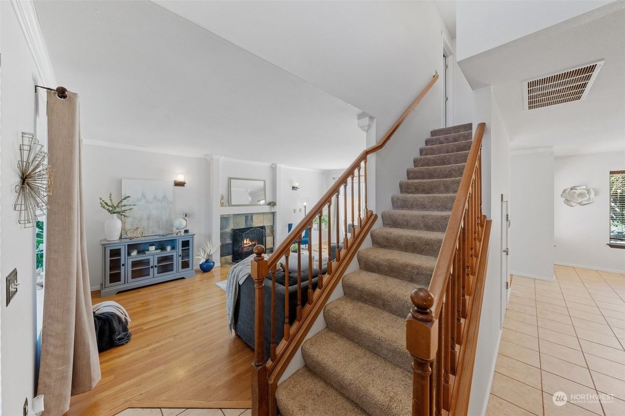 5304 25th Avenue Northwest - Master Unit #NA - Photo 3 of 13