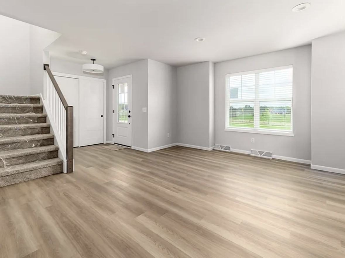 1674 Happy Trails Rd #NA - Photo 3 of 20