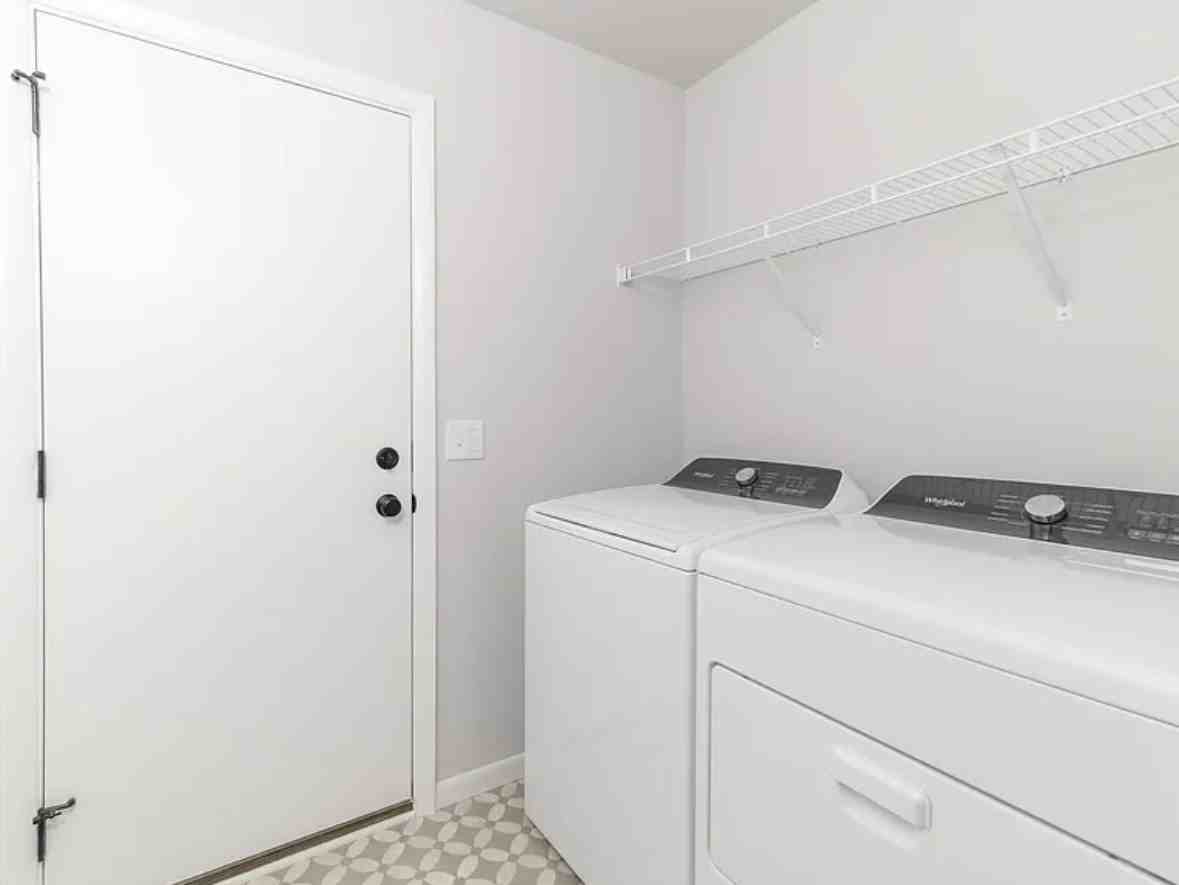 1674 Happy Trails Rd #NA - Photo 6 of 20