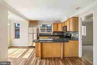 416 S Veitch St #204 - Photo 1 of 1
