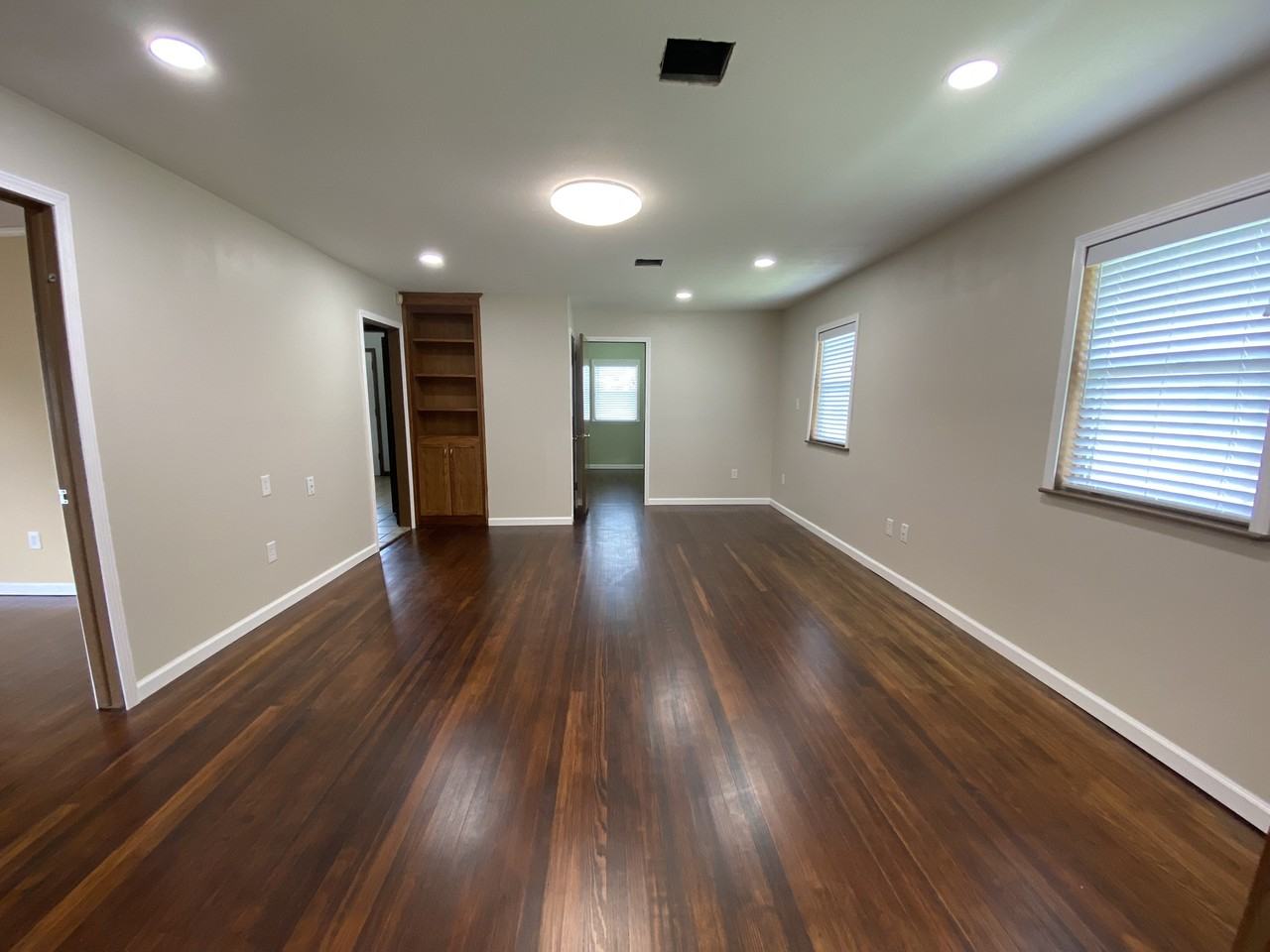 216 S Toledo Ave #NA - Photo 2 of 14