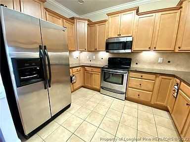 1248 Braybrooke Pl #104 - Photo 5 of 35