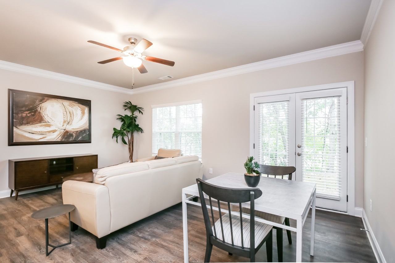 216 Riley Cir - Photo 7 of 48