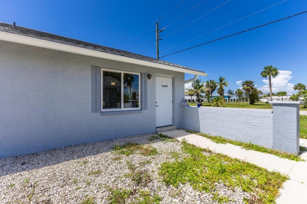 16595 Davis Rd - Photo 3 of 31