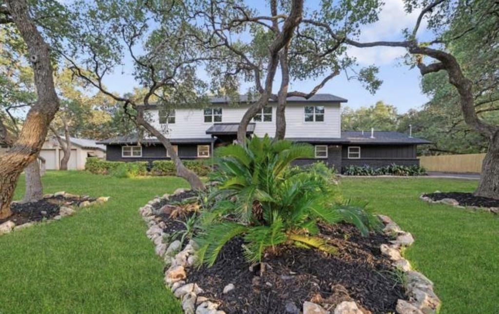 408 Meadowbrook Dr - Photo 2 of 31