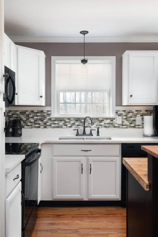 7206 Sawyer Pike - Photo 3 of 26