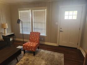 151 S Green St #3 - Photo 1 of 1