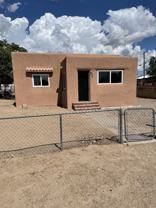 1924 Edith Blvd Se - Photo 1 of 1
