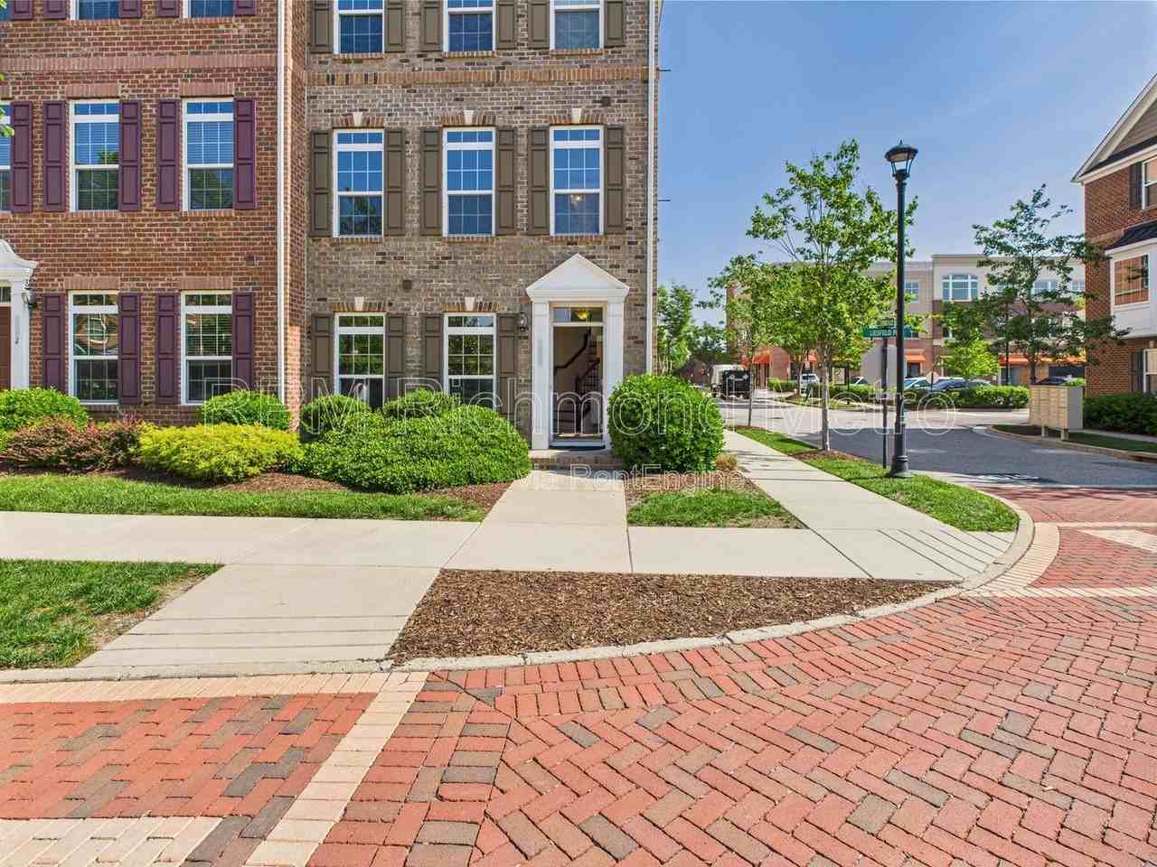 2200 Liesfeld Parkway - Photo 2 of 50