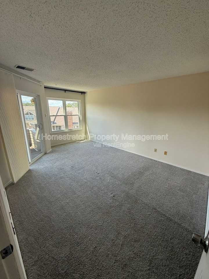 1033 Wilton Royal Drive #206 - Photo 7 of 15