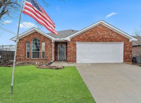 824 Bridle Trl - Photo 1 of 1