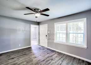 810 Charles Rd - Photo 1 of 1