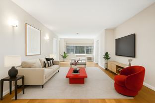 420 E 55th St #5Q - Photo 1 of 1