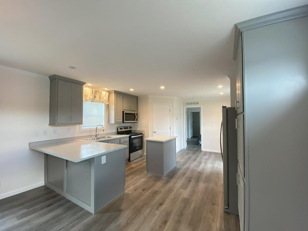 6 Squirrel Ct - Photo 2 of 20