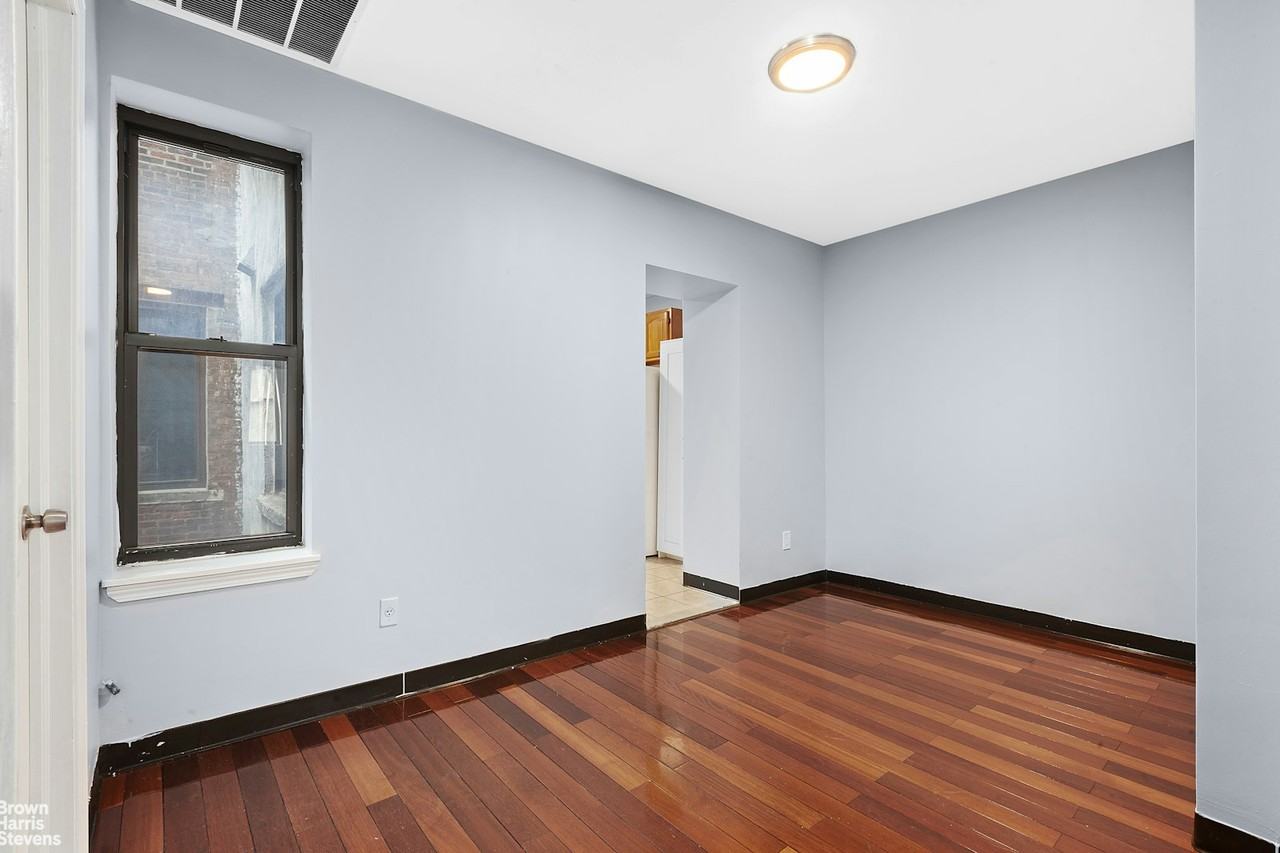 43 Canal St #3 - Photo 3 of 9