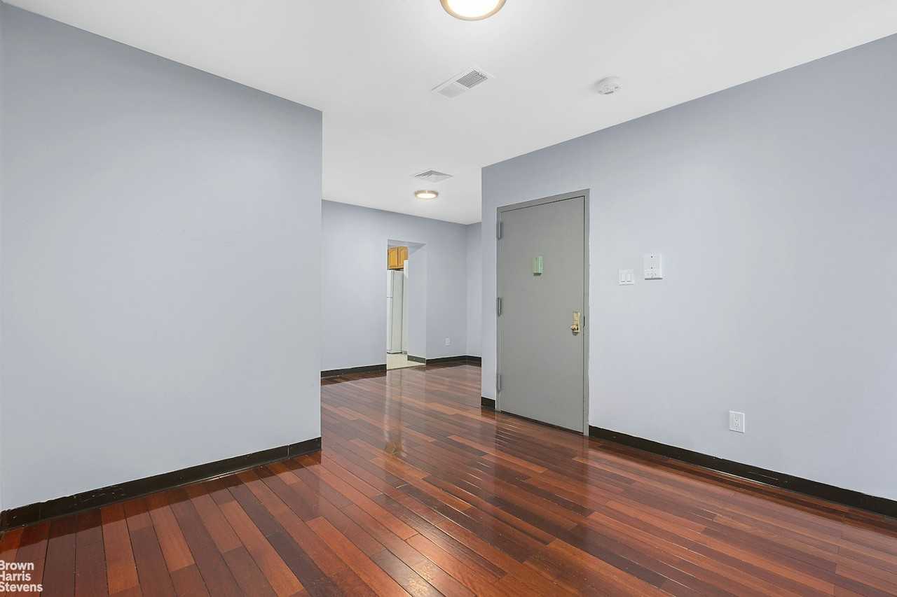 43 Canal St #3 - Photo 4 of 9