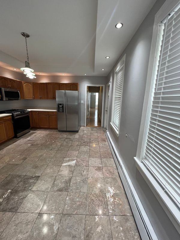 94 Rockaway St - Photo 3 of 5