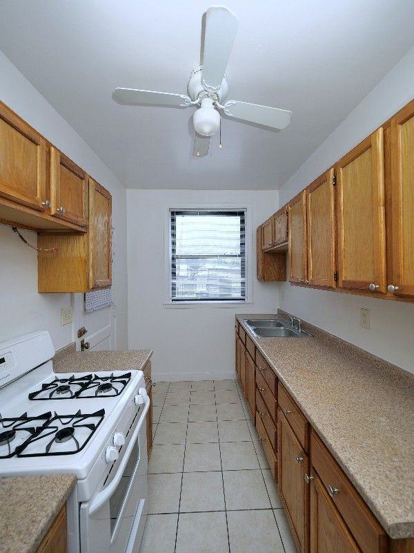 1764 W North Shore Ave ##3 - Photo 6 of 17