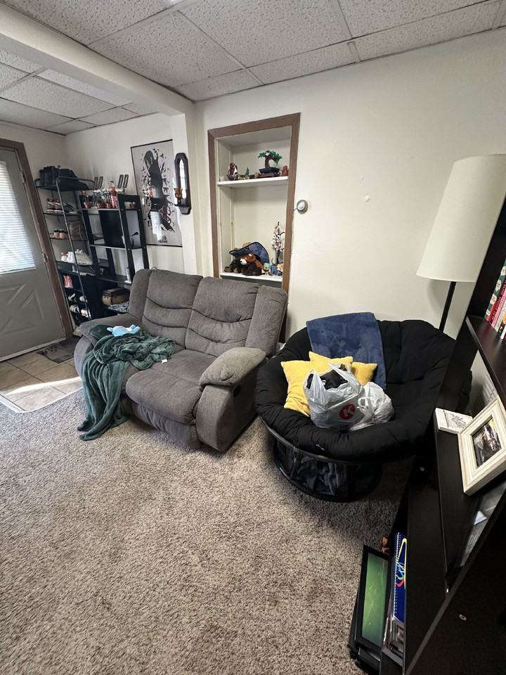 924 Water St Apt 2 - Photo 4 of 11