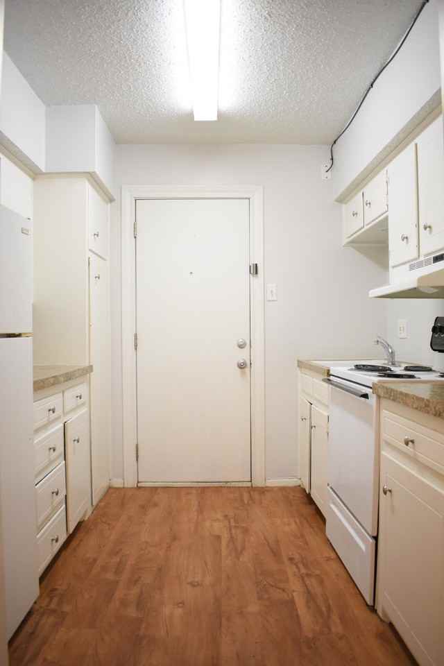 3414 Nashville Ave - Photo 4 of 8