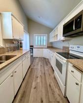 218 Pineview - Photo 1 of 1