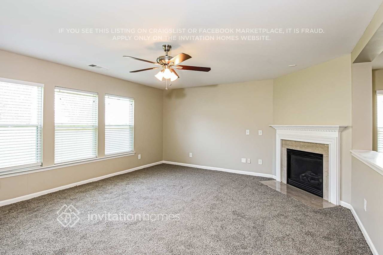 2038 White Top Rd - Photo 5 of 18