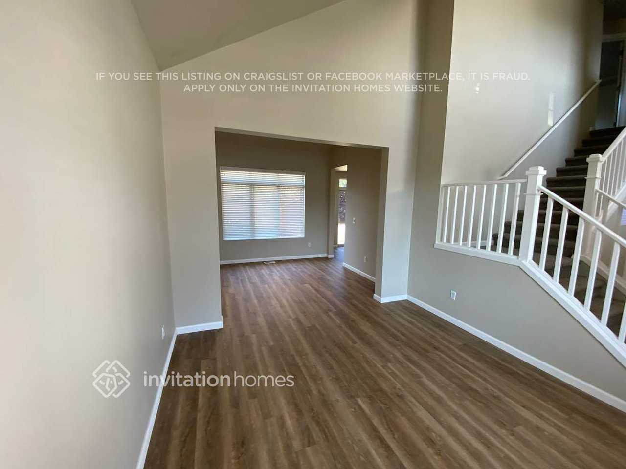 6325 62nd Street Ct W - Photo 2 of 26
