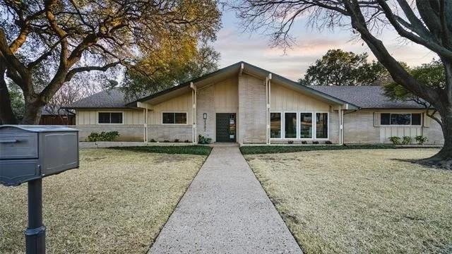 4342 Boca Bay Dr - Photo 2 of 7