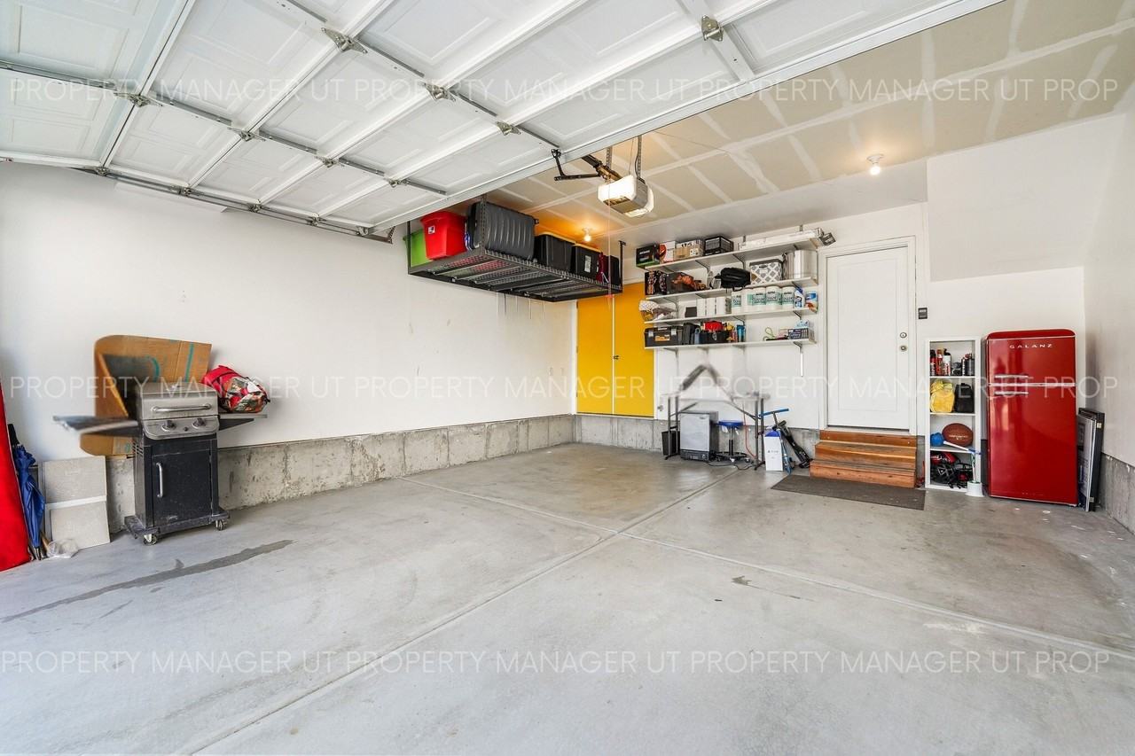 5147 W Arley Ct #TH - Photo 5 of 18