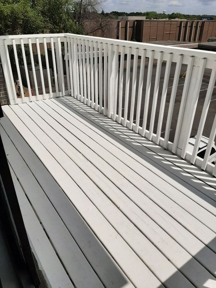 Gervais Lakes Apartments - Photo 2 of 10