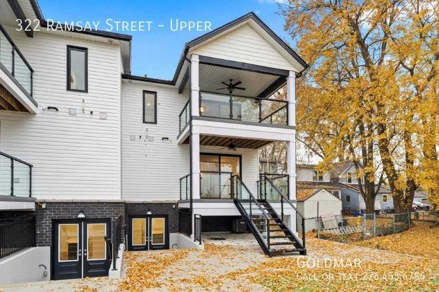 322 Ramsay St - Photo 3 of 34