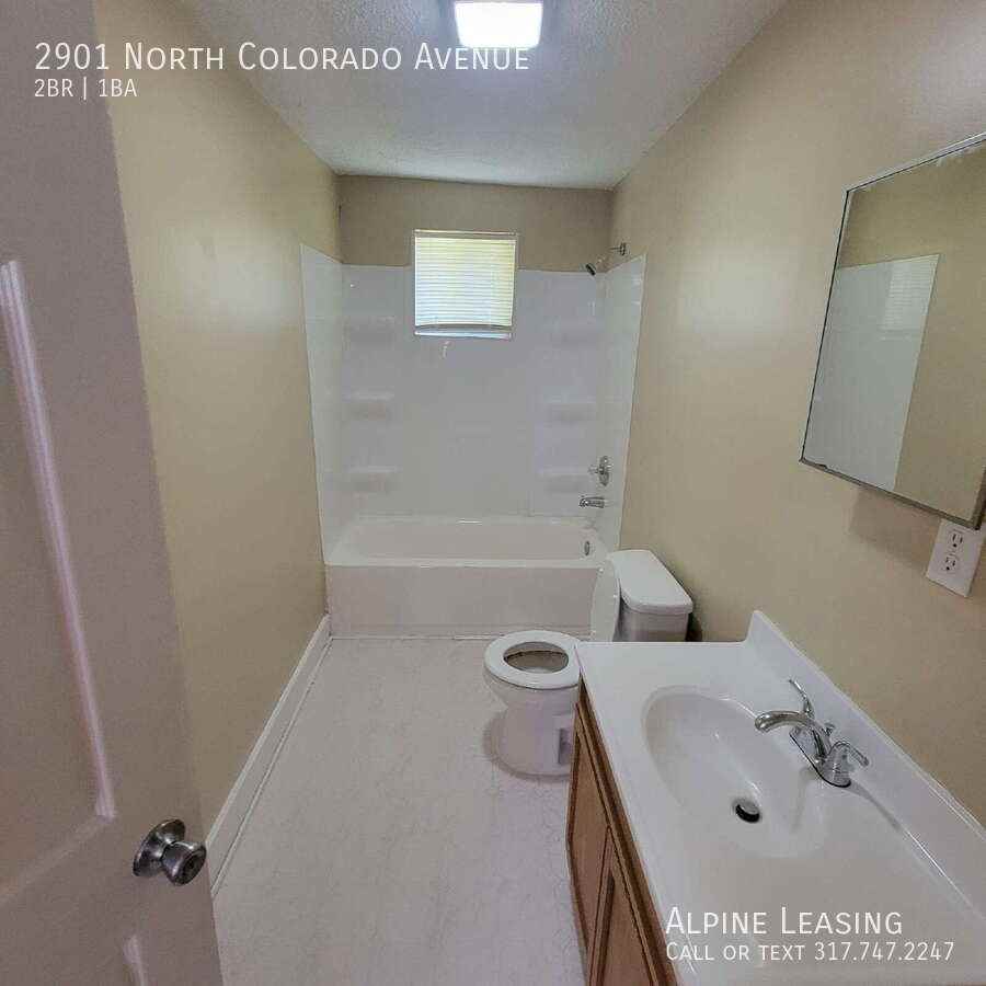 2901 North Colorado Avenue - Photo 2 of 6