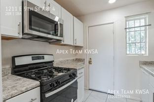 1211 E 9th St Apt 4 #Apt 4 - Photo 1 of 1