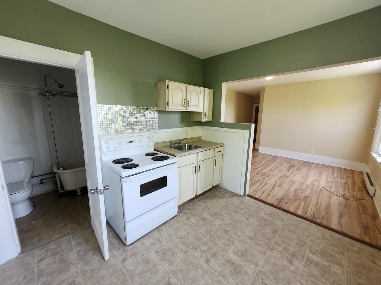 40 Cranston Avenue #4 - Photo 2 of 21