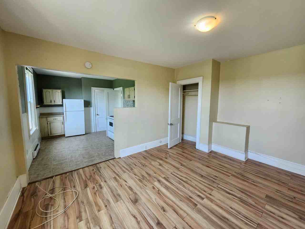 40 Cranston Avenue #4 - Photo 3 of 21