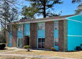 featured image of 1600 Columbia Rd