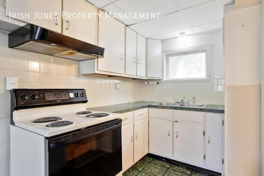 314 Witmer Rd - Photo 3 of 16