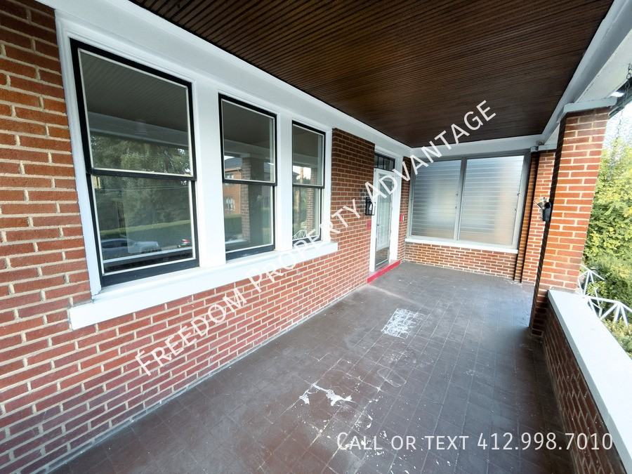 156 Ormsby Ave - Photo 7 of 41