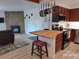 427 Wright St #204 - Photo 1 of 1