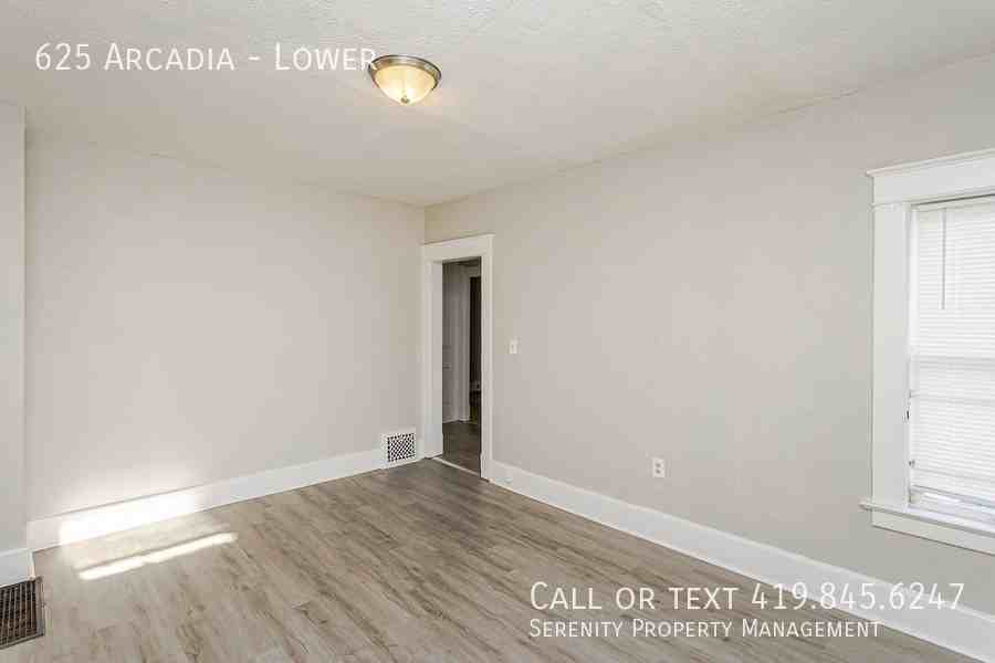 625 Arcadia Ave - Photo 7 of 18