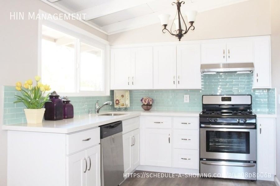 262 Velvetlake Dr - Photo 2 of 18