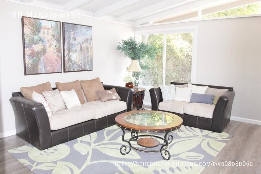 262 Velvetlake Dr - Photo 3 of 18