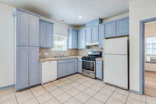 5503 Duval St #B - Photo 1 of 1