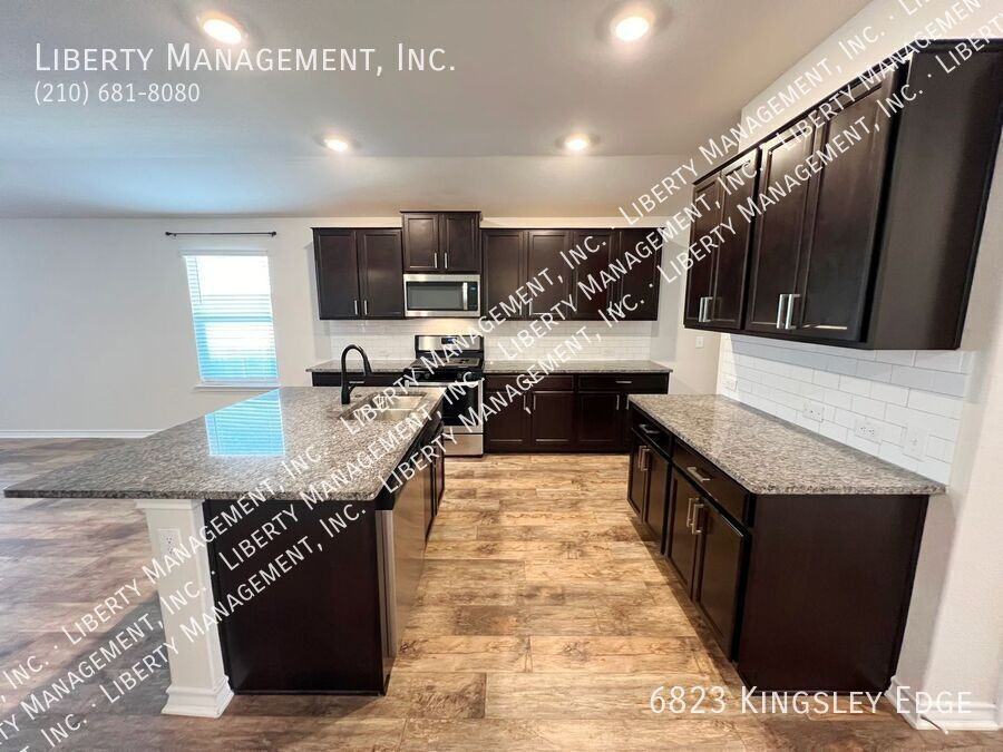 6823 Kingsley Edge - Photo 5 of 34