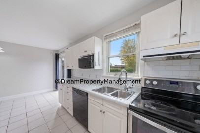 659 Rayburne Ave #1 - Photo 4 of 50