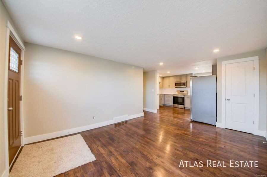 1430 E Iowa Ave - Photo 3 of 50