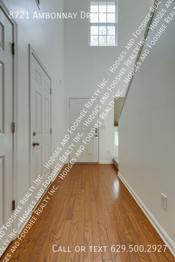 8721 Ambornay Drive - Photo 4 of 26