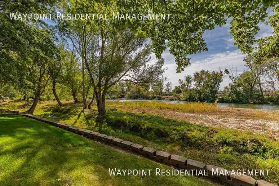 3695 N Gramarcy Ln - Photo 5 of 50