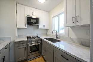301 S Boyle Ave #201 - Photo 1 of 1